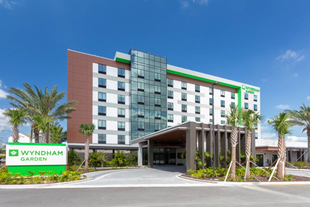 Rendering of an exterior of a hotel.